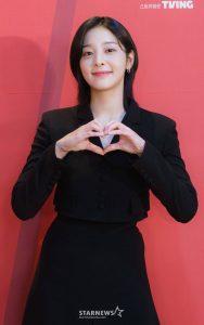 Seol In-ah/ Bang Ye-rin