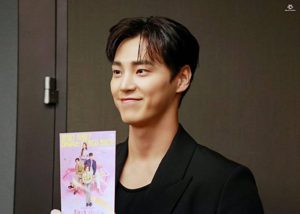 Foto actor Lee Tae-hwan